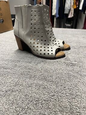 Toms White Laser-Cut Peep-Toe Ankle Booties with Stacked Heel